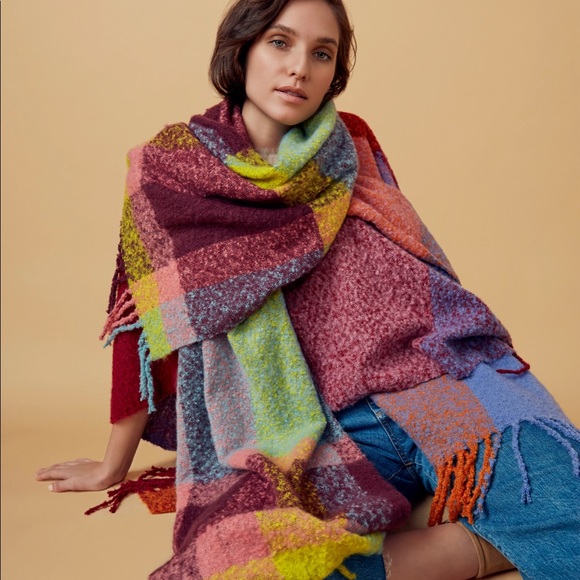 Scarf - Picture 3 of 3